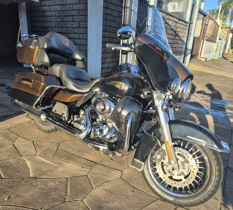 HARLEY-DAVIDSON ELECTRA GLIDE ULTRA LIMITED 110TH ANNIVERSARY EDITION 